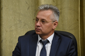 Выпускник саратовского вуза стал прокурором Майкопа, а глава радиотелевизионного центра перешел на работу в Калининград
