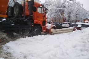Для уборки дорог от снега вновь перекроют несколько улиц: адреса