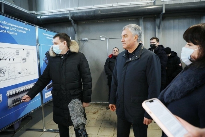 Володин отчитал министра строительства и ЖКХ за то, что новые очистные сооружения в ЗАТО Светлый строили 12 лет