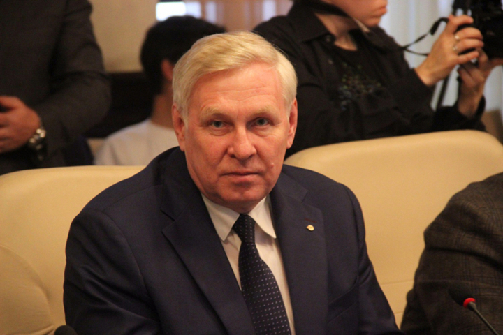 Осужденный на два года экс-ректор СГТУ Игорь Плеве вновь попытался обжаловать приговор