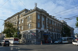 В центре города уже несколько лет пытаются продать часть здания главпочтамта: цена выросла до четверти миллиарда рублей