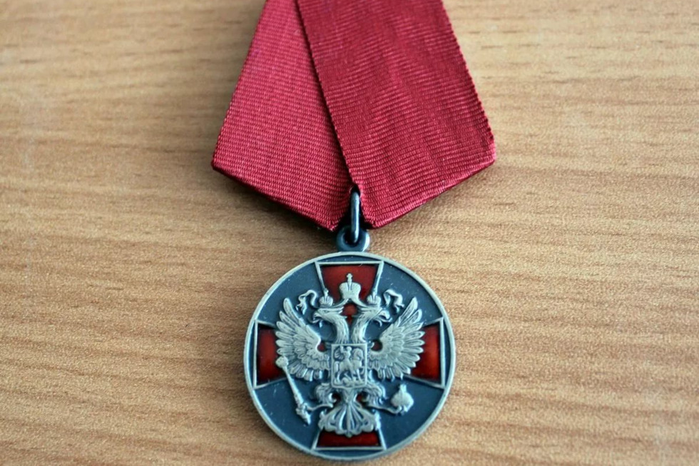 Владимир Путин наградил медалью слесаря из Саратовской области