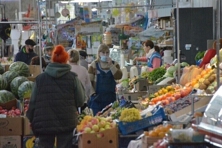Цены на товары в Саратовской области: за неделю сильнее всего подорожал маргарин, подешевели огурцы