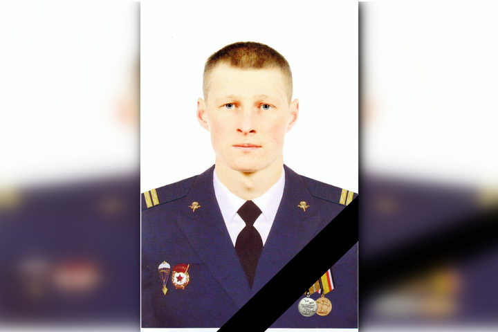 На территории Украины погиб военнослужащий из Марксовского района: у него остался пятилетний сын 