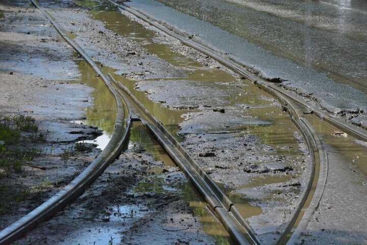 Врио губернатора анонсировал строительство легкого наземного метро в Саратове и заявил, что некоторые автобусные маршруты перестанут ходить