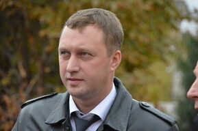 На фоне отставки глава Энгельсского района Бусаргин пригрозил увольнением остальным руководителям муниципалитетов, которые «не хотят перестраиваться»