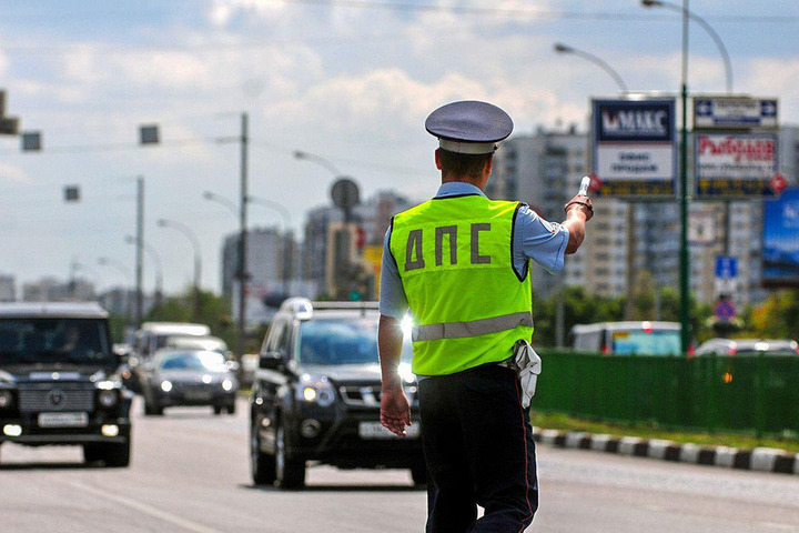 Конфискация авто, штрафы до 300 тысяч рублей и реальный срок: в Госдуму внесен закон, ужесточающий наказание за нарушение ПДД