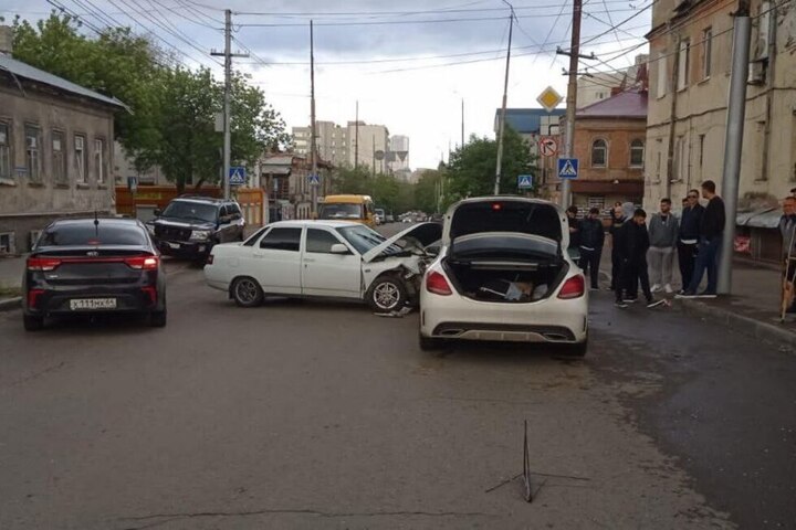 В ДТП в центре Саратова пострадала шестилетняя девочка