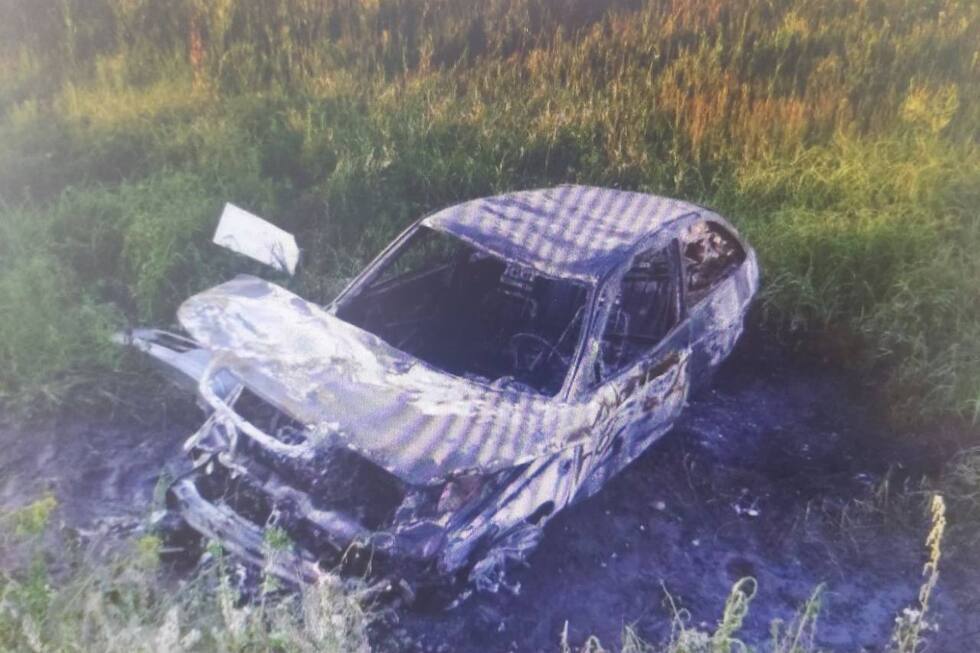 «Двенадцатая» вылетела в кювет и загорелась: водитель выжил, но находится в больнице