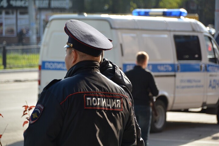 Полицейские задержали ещё одного саратовца, признавшегося в «телефонном терроризме»
