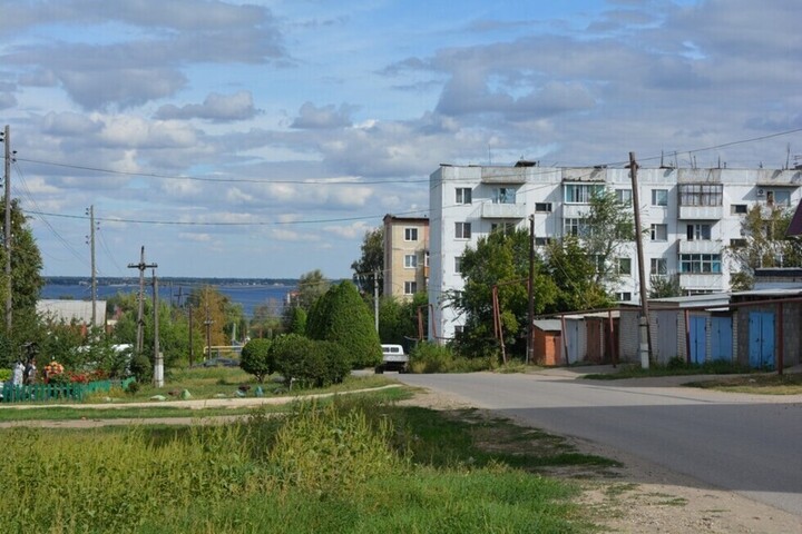 В единственном в регионе городе-курорте собираются к зиме отремонтировать тротуары на десятках улиц почти на сотню миллионов рублей