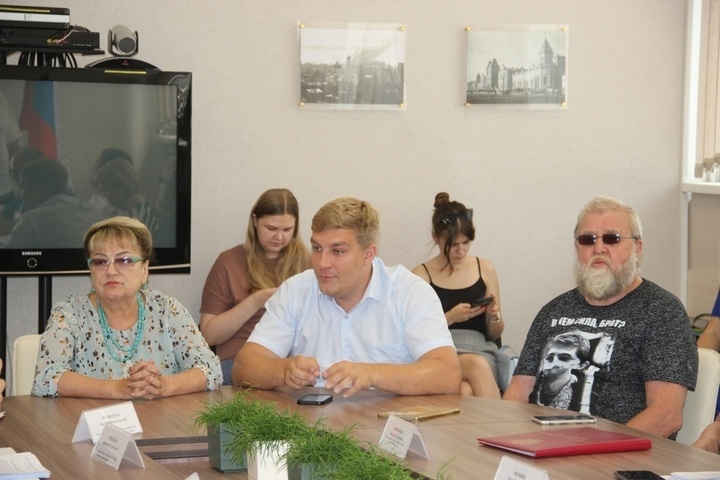 Избирательная комиссия Саратовской области зарегистрировала еще четверых кандидатов в губернаторы