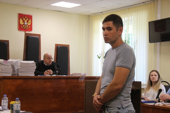 «Мог втюхать чужой КамАЗ, взять за него деньги»: свидетель по делу экс-прокурора Пригарова дал потерпевшему нелестную характеристику 