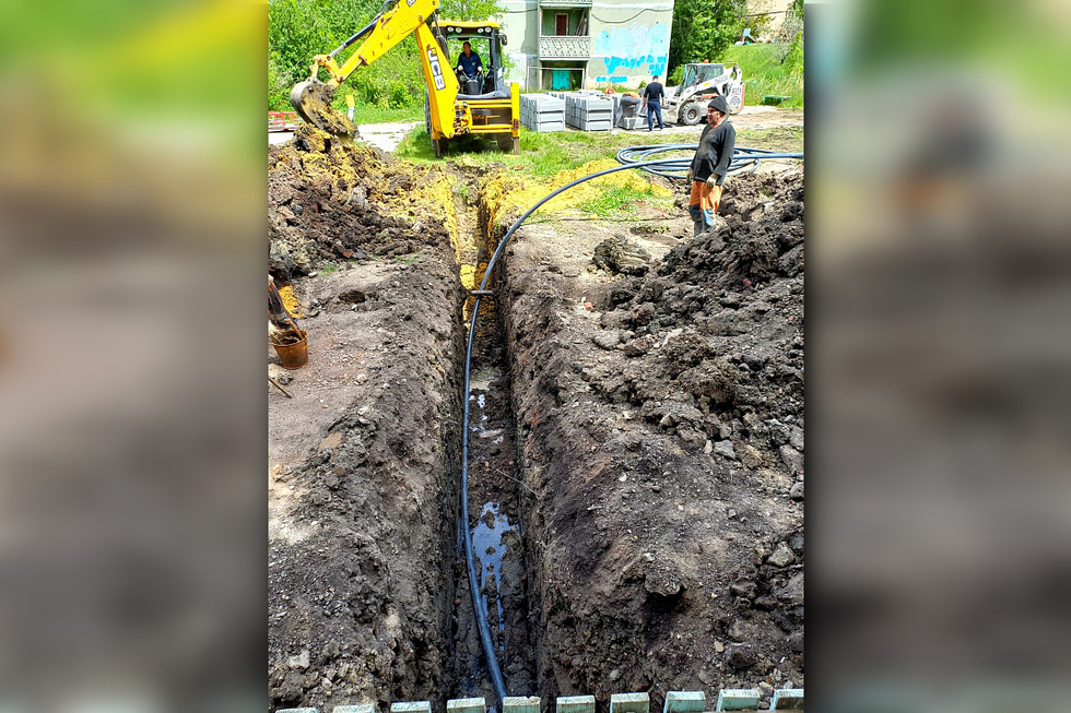 Коммунальщики провели капитальный ремонт водопроводов во дворах областного центра