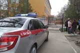 «Хотят, чтобы родители сами о дистанте запросили?»: жители Саратова возмущены ежедневными эвакуациями в школах (чиновники и компетентные органы пока молчат)