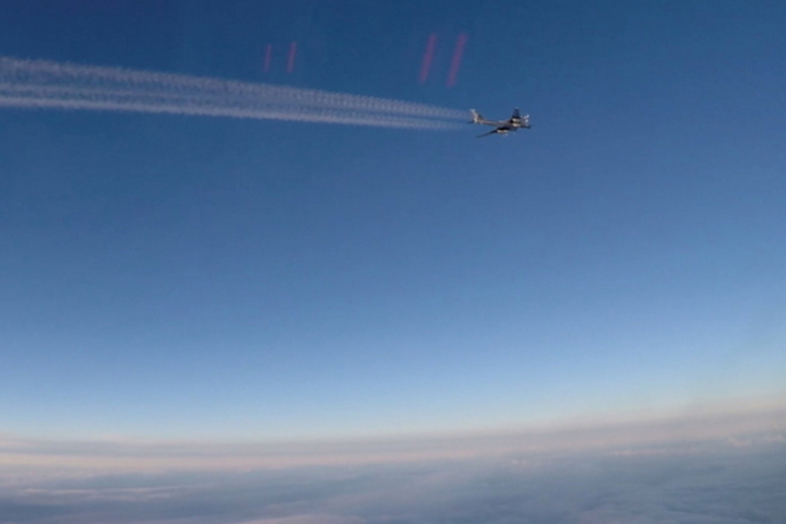 Молодые летчики, учившиеся пускать крылатые ракеты, столкнулись с непогодой в небе над Саратовской областью