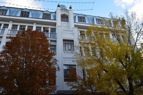 Суд окончательно постановил вернуть в собственность государства проданные 28 лет назад помещения гостиницы «Астория»