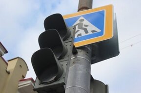 Автомобилистов предупреждают об отключении светофора на одном из перекрестков Саратова