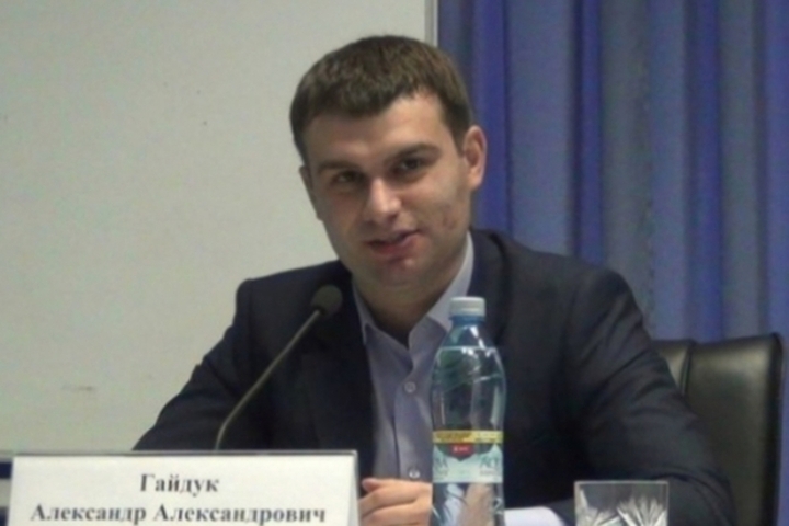 Бывший депутат-единоросс, которого обвиняли в мошенничестве, пытается отсудить 8 миллионов «квадратов» земли в Саратовской области