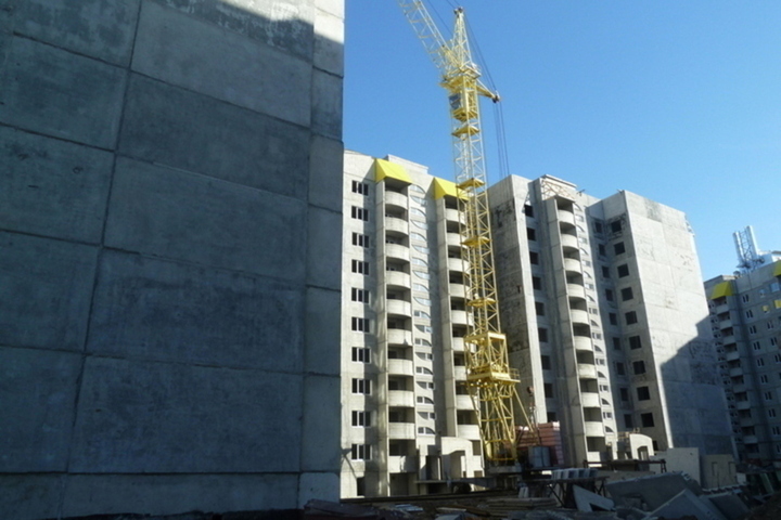 Лада Мокроусова официально утвердила цену квадратного метра жилья в Саратове. С начала года она выросла на 18,6 тысячи рублей