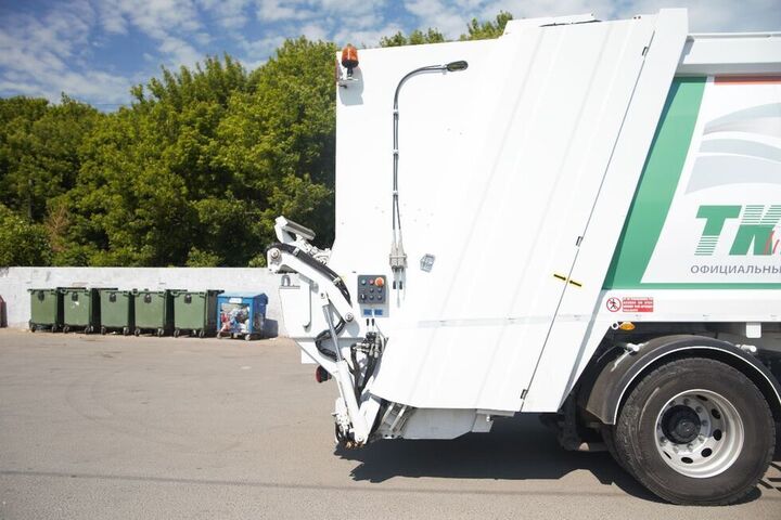 Регоператор: 10 управляющих компаний города задолжали за вывоз мусора более 40 миллионов рублей
