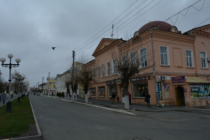 В 16 из 18 городов Саратовской области за последние 11 лет значительно сократилась численность населения (названы самые малонаселенные)