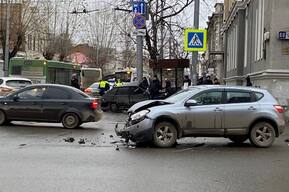 Массовое ДТП в центре Саратова: есть пострадавшие