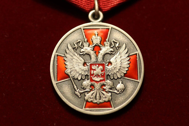 Президент РФ наградил медалью директора саратовского института