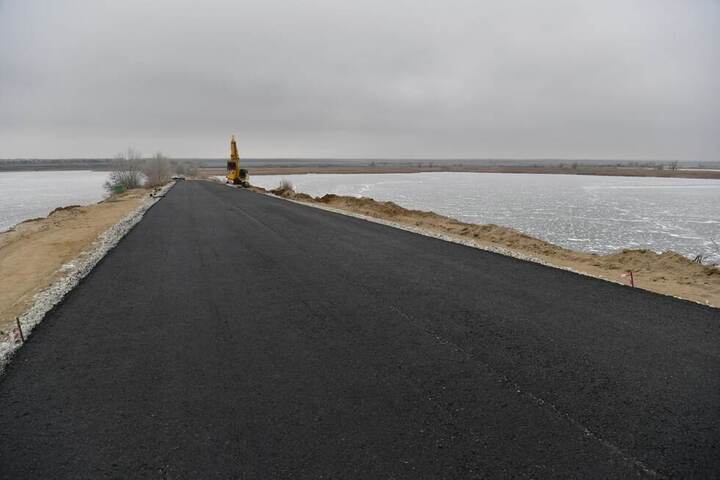 Губернатор: движение по закрытому мосту через реку Малый Иргиз откроют на две недели раньше запланированного срока