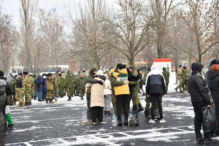 Глава региона: саратовских мобилизованных отправляют в зону СВО