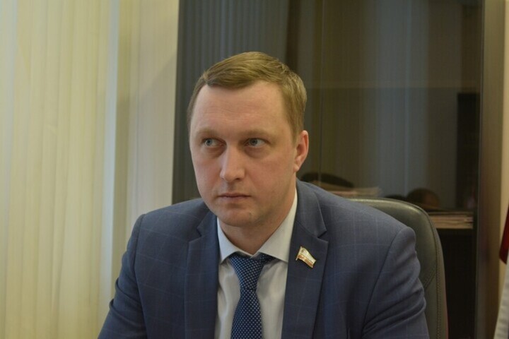 Бусаргин предложил министрам найти в дефицитном бюджете деньги на увеличение компенсаций перевозчикам за льготников