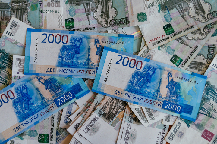 Мошенники за сутки за счет двух жителей региона обогатились на два миллиона рублей