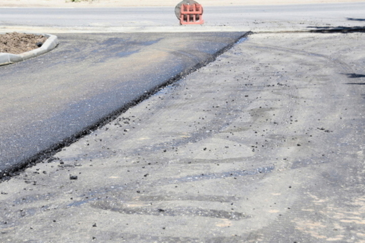 Мэрия ищет желающих за 200 миллионов отремонтировать дороги в Саратове: где будут вестись работы