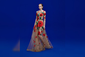 Саратовчанка показала «маковую» коллекцию одежды звездам российского шоу-бизнеса