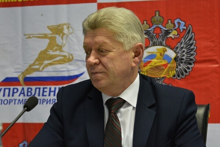 Глава Базарно-Карабулакского района уходит в отставку спустя 11 лет работы на посту