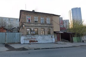 На Славянской площадью сносят еще два дома, в Заводском районе — трехэтажку