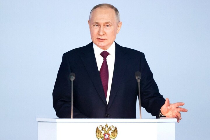 Большая часть послания президента РФ была посвящена СВО: что он предложил