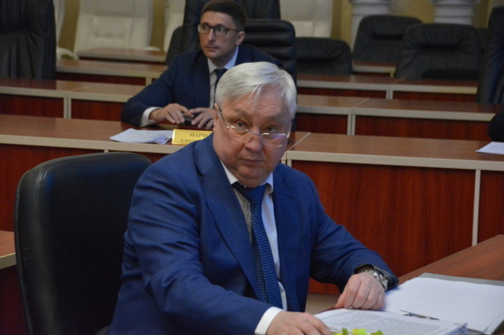 Плеханов перестал руководить местным отделением «Единой России» спустя 9 месяцев после назначения на должность главы Энгельсского района