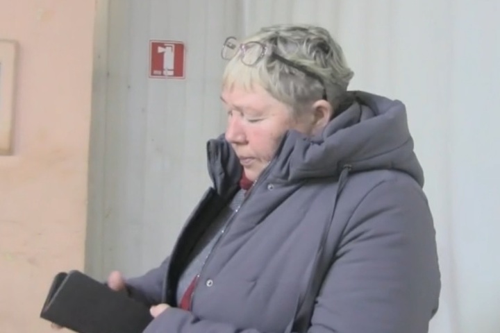 Горожанка совершила 39 операций и перевела мошенникам 500 тысяч рублей, несмотря на предупреждения полицейских и работников банка
