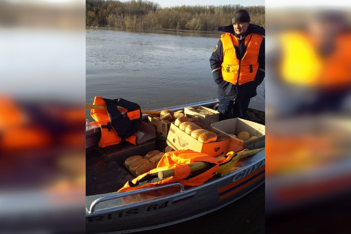 Из подтопленных сел Пугачевского района эвакуировали 60 человек
