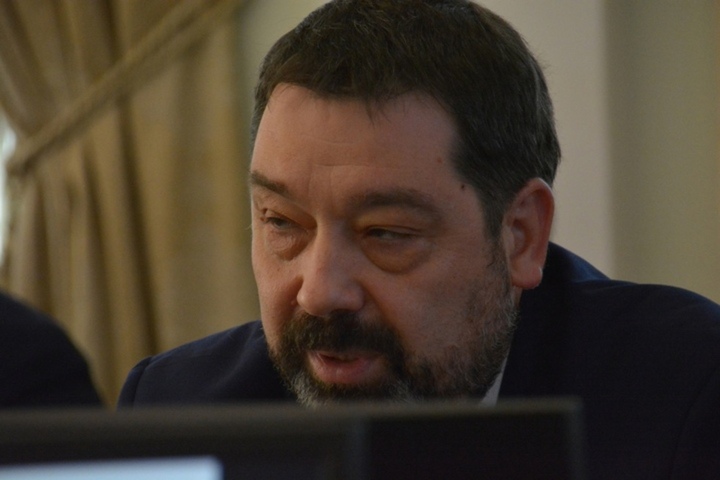 Председателя комитета по ЖКХ администрации Саратова оштрафовали за нарушение порядка рассмотрения обращений
