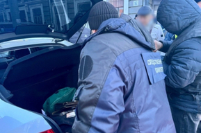 Полицейский отделался штрафом в полмиллиона рублей за взятку от пьяного водителя
