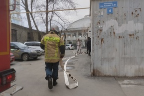 ЧП напротив цирка: пригоревшая картошка в саратовской квартире привлекла полицейских и пожарных