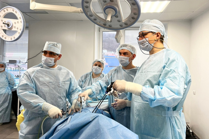«Школа онкологов и радиологов»: в Саратовской области впервые провели уникальную операцию