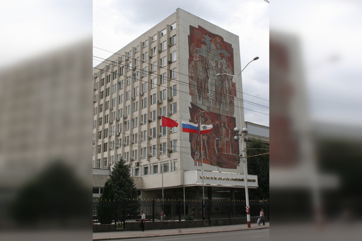 Для областного правительства за бюджетные средства покупают телевизоры за 240 тысяч рублей
