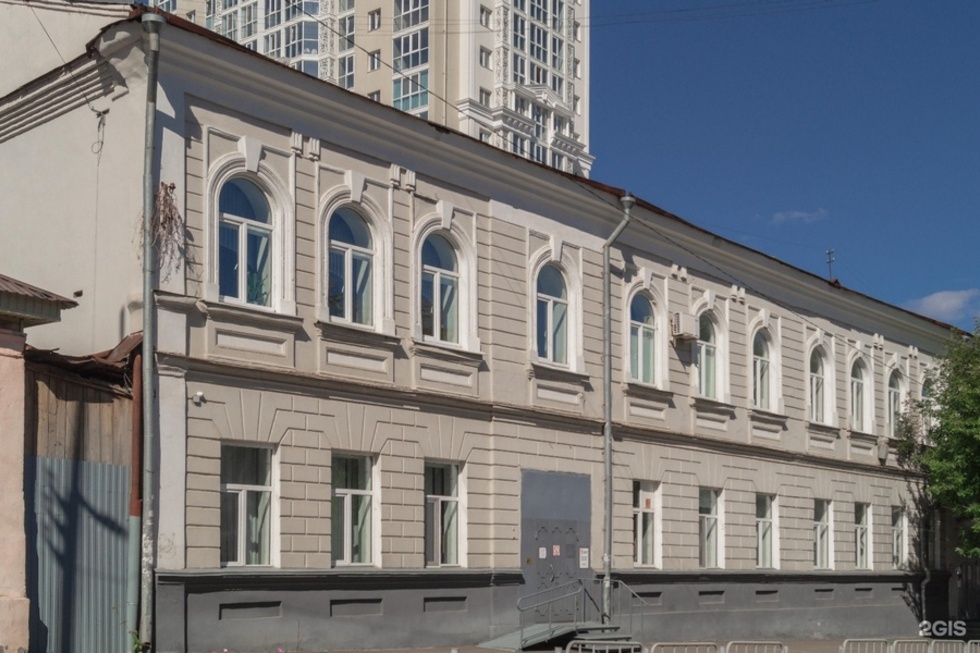 Здание лицея в центра Саратова и дом на Мичурина признали памятниками