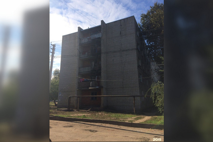 В Энгельсе чиновники изъяли в муниципальную собственность пятиэтажку, где живут 230 человек