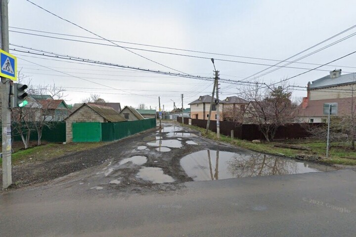 В Энгельсе за 135 миллионов рублей отремонтируют 18 участков дорог (в том числе в частном секторе): адреса