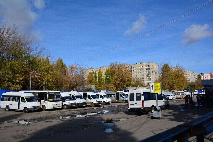 Перевозчик отказался обслуживать два пригородных маршрута из Саратова: объявлен новый конкурс