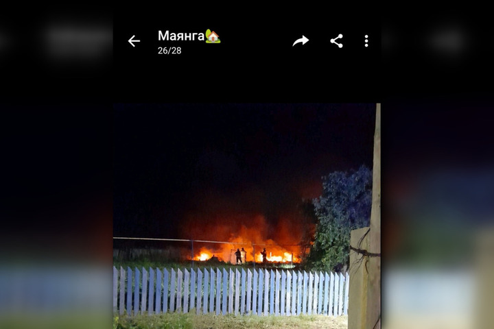 «Пытались всем селом тушить»: в балаковском населённом пункте, жители которого рассказывали об отсутствии воды, случился пожар